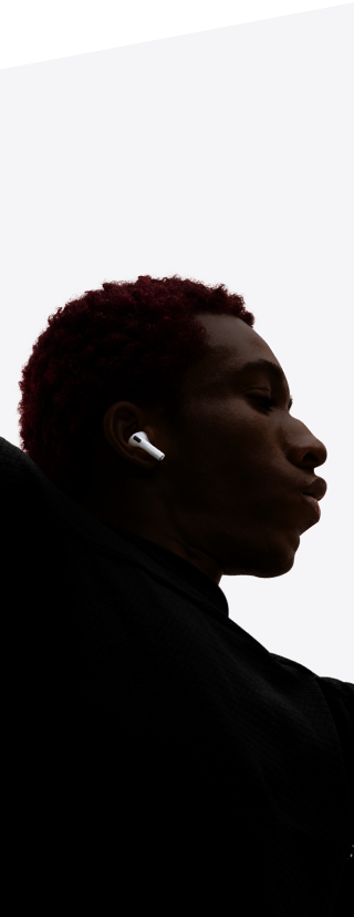 AirPods Pro 3 in den Ohren einer tanzenden Person