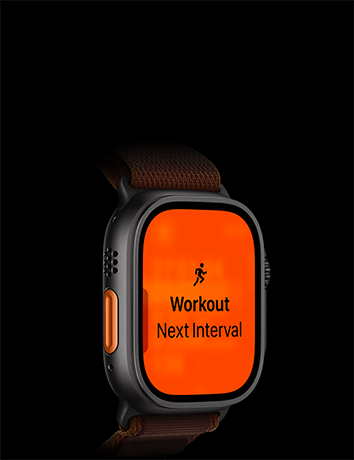 Apple Watch Ultra 4, Titangehäuse, Farbe Schwarz, Lauftraining, nächstes Intervall, linke Seitenansicht, Actiontaste in Orange, Alpine Loop Armband