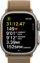 Apple Watch Ultra 4, Titangehäuse, Farbe Natur, fortschrittliche Trainingsdaten für Outdoor-Laufen, rechte Seitenansicht, Digital Crown, erhöhte Seitentaste, Trail Loop Armband, Farbe Sand