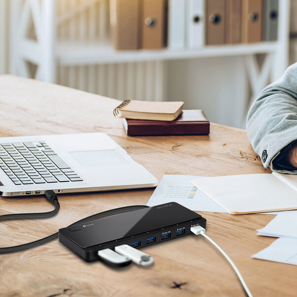 Sie sehen das Produktbild 03 von TP-Link 7-Port-USB-3.0-Hub> TP-Link 7-Port-USB-3.0-Hub>