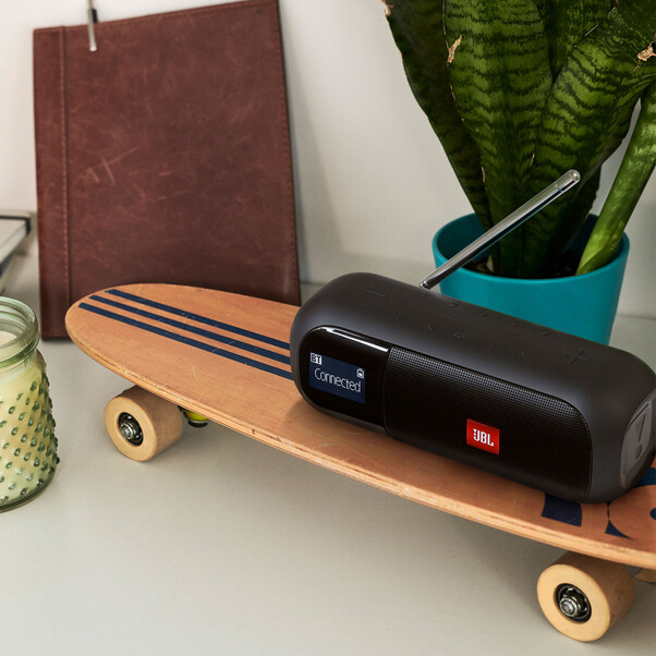 JBL Tuner2, Bluetooth-Lautsprecher mit Radio, schwarz