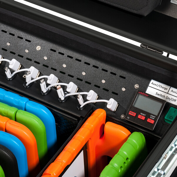 Sie sehen das Produktbild 03 von PARAT Case i10 KidsCover, weiß PARAT Case i10 KidsCover, weiß