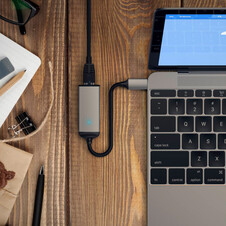 Sie sehen das Produktbild 04 von Satechi Type-C zu Ethernet Adapter, space grau Satechi Type-C zu Ethernet Adapter, space grau