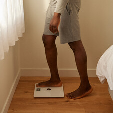 Sie sehen das Produktbild 06 von Withings Body Comp WLAN-Körperwaage, weiß Withings Body Comp WLAN-Körperwaage, weiß