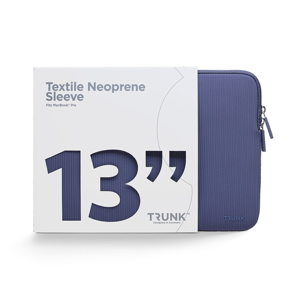 Sie sehen das Produktbild 01 von Trunk Textile Neopren Sleeve gerippt für MacBook Air/MacBook Pro 13", blau Trunk Textile Neopren Sleeve gerippt für MacBook Air/MacBook Pro 13", blau