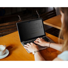Targus magnetischer Blickschutz für 13&quot; MacBook Pro (2018-2021) &amp; 13&quot; MacBook Air (2018-2022), schwarz&gt;