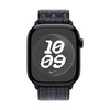 Sie sehen das Produktbild 05 von Apple Watch 46mm Nike Sport Loop, schwarz/blau Apple Watch 46mm Nike Sport Loop, schwarz/blau