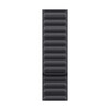 Sie sehen das Produktbild 01 von Apple Watch 46mm Armband mit Magnetverschluss, schwarz - M/L> Apple Watch 46mm Armband mit Magnetverschluss, schwarz - M/L>