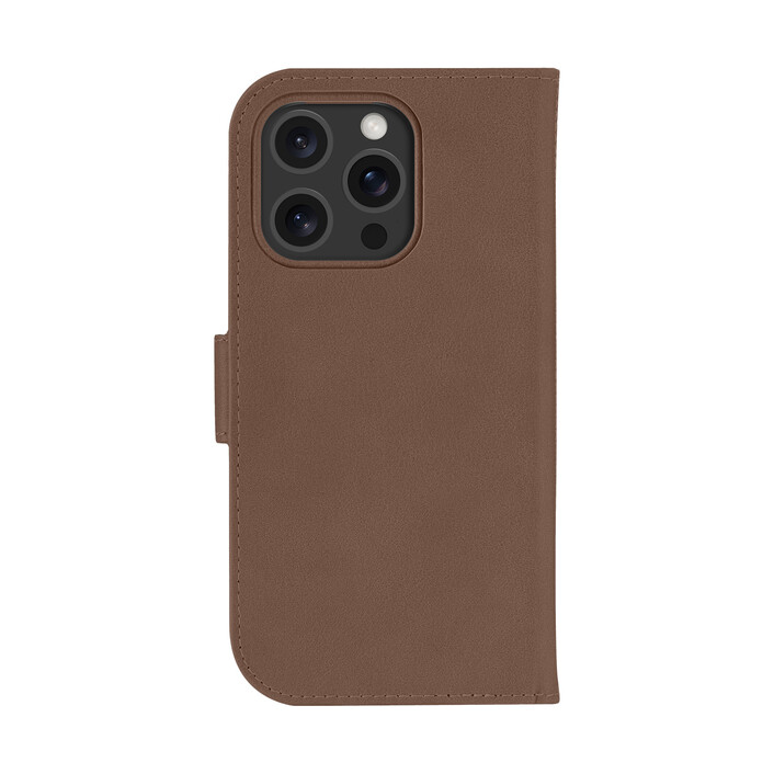 dbramante Lynge 2in1 Leder-Case mit MagSafe für iPhone 16 Pro, braun >