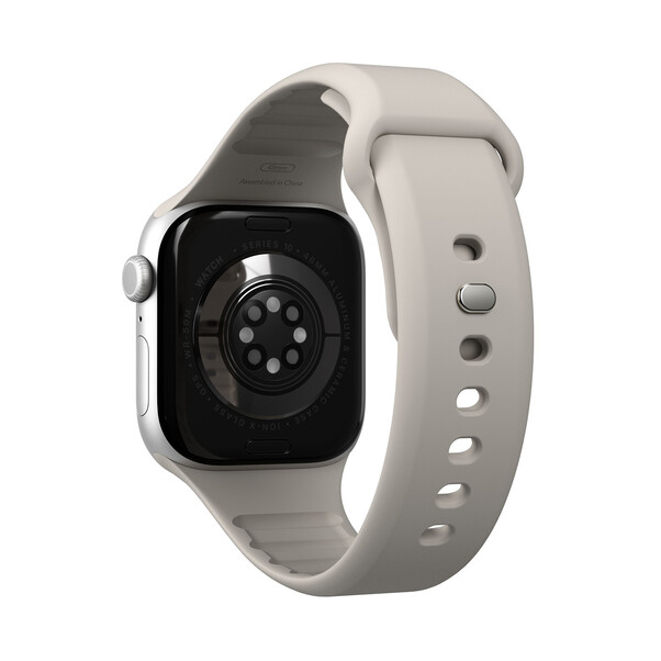 Sie sehen das Produktbild 03 von Vonmählen Classic 2 Silikonarmband für Apple Watch (38 / 40 / 41 mm), beige Vonmählen Classic 2 Silikonarmband für Apple Watch (38 / 40 / 41 mm), beige