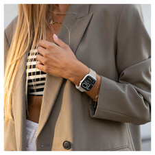 Sie sehen das Produktbild 04 von Vonmählen Classic 2 Silikonarmband für Apple Watch (42 / 44 / 45 / 49 mm), beige Vonmählen Classic 2 Silikonarmband für Apple Watch (42 / 44 / 45 / 49 mm), beige