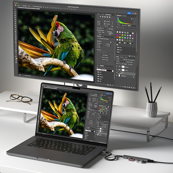 Satechi USB-C 6-in 1 Slim Multiport Adapter 4K, space grau