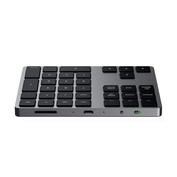 Sie sehen das Produktbild 02 von Satechi Extended Wireless Keypad, space grau Satechi Extended Wireless Keypad, space grau