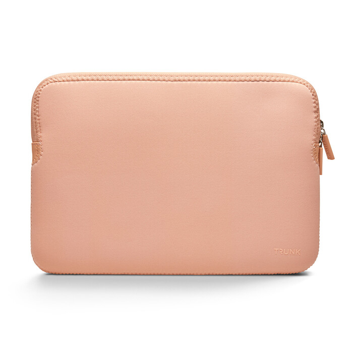Trunk Neopren Sleeve für MacBook Air 15", koralle