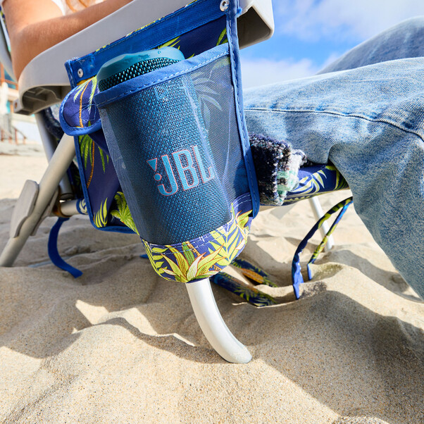 JBL Grip, kompakter Bluetooth-Lautsprecher, blau