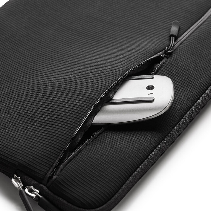 Trunk Textile Neopren Sleeve gerippt für MacBook Air/MacBook Pro 15" mit Tasche, schwarz