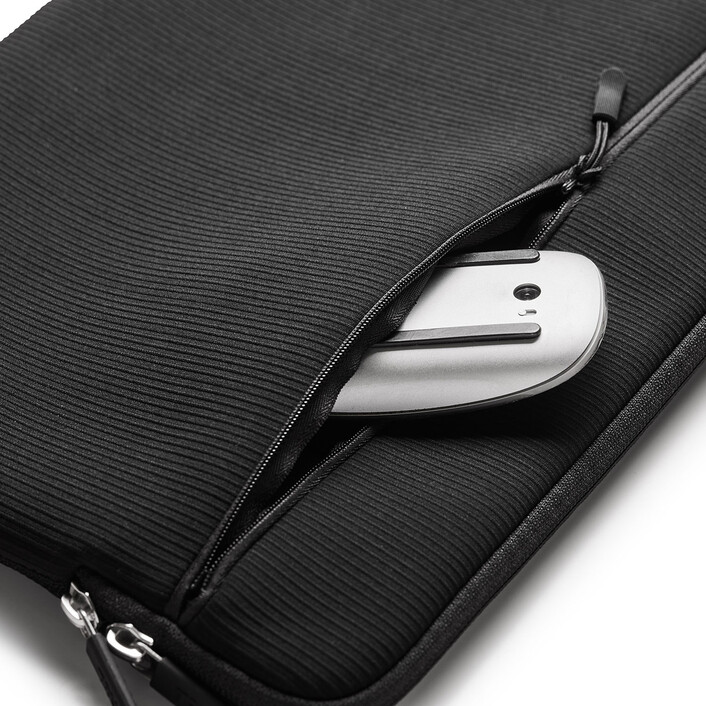 Trunk Textile Neopren Sleeve gerippt für MackBook Air/MacBook Pro 14" mit Tasche, schwarz