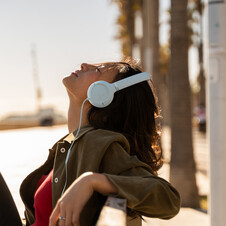 JBL TUNE530C, kabelgebundener On-Ear Kopfhörer, weiß