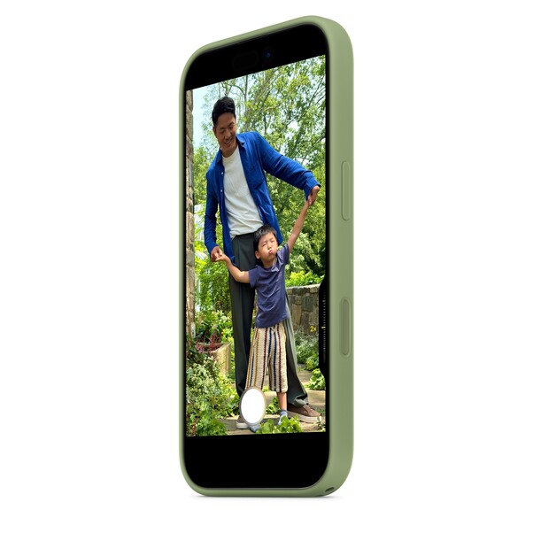Sie sehen das Produktbild 06 von iPhone 17 Silikon Case mit MagSafe - Hellmoosgrün iPhone 17 Silikon Case mit MagSafe - Hellmoosgrün