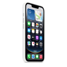 Sie sehen das Produktbild 03 von iPhone 16e Silikon Case − Weiß iPhone 16e Silikon Case − Weiß