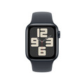 Sie sehen das Produktbild 02 von Apple Watch SE GPS, 40 mm Aluminiumgehäuse Mitternacht, Sportarmband Mitternacht – S/M Apple Watch SE GPS, 40 mm Aluminiumgehäuse Mitternacht, Sportarmband Mitternacht – S/M