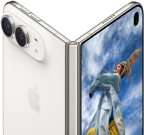 iPhone Duo, halb geöffnet wie ein Buch, mit Scharniermechanismus in der Mitte, Rückseite links mit Apple Logo und zwei Kameras, äußeres Display rechts zeigt ein Porträtfoto einer Person mit blonden Haaren