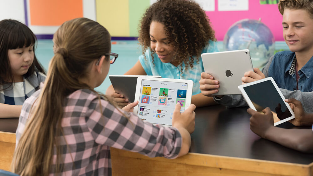 Wie kommen die iPads ins Klassenzimmer?